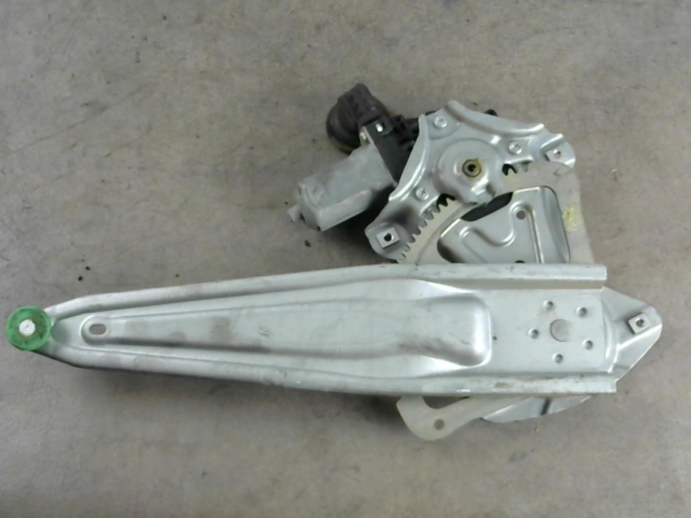 Alzacristalli manuale posteriore sinistro TOYOTA AURIS 1 PHASE 1 Diésel - 1