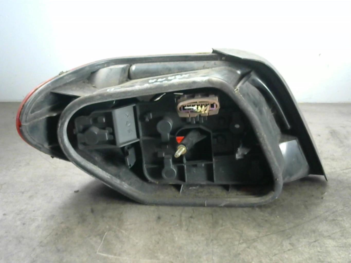 Fanale posteriore principale destro (luci) CITROEN XSARA PHASE 1 Diésel - 1