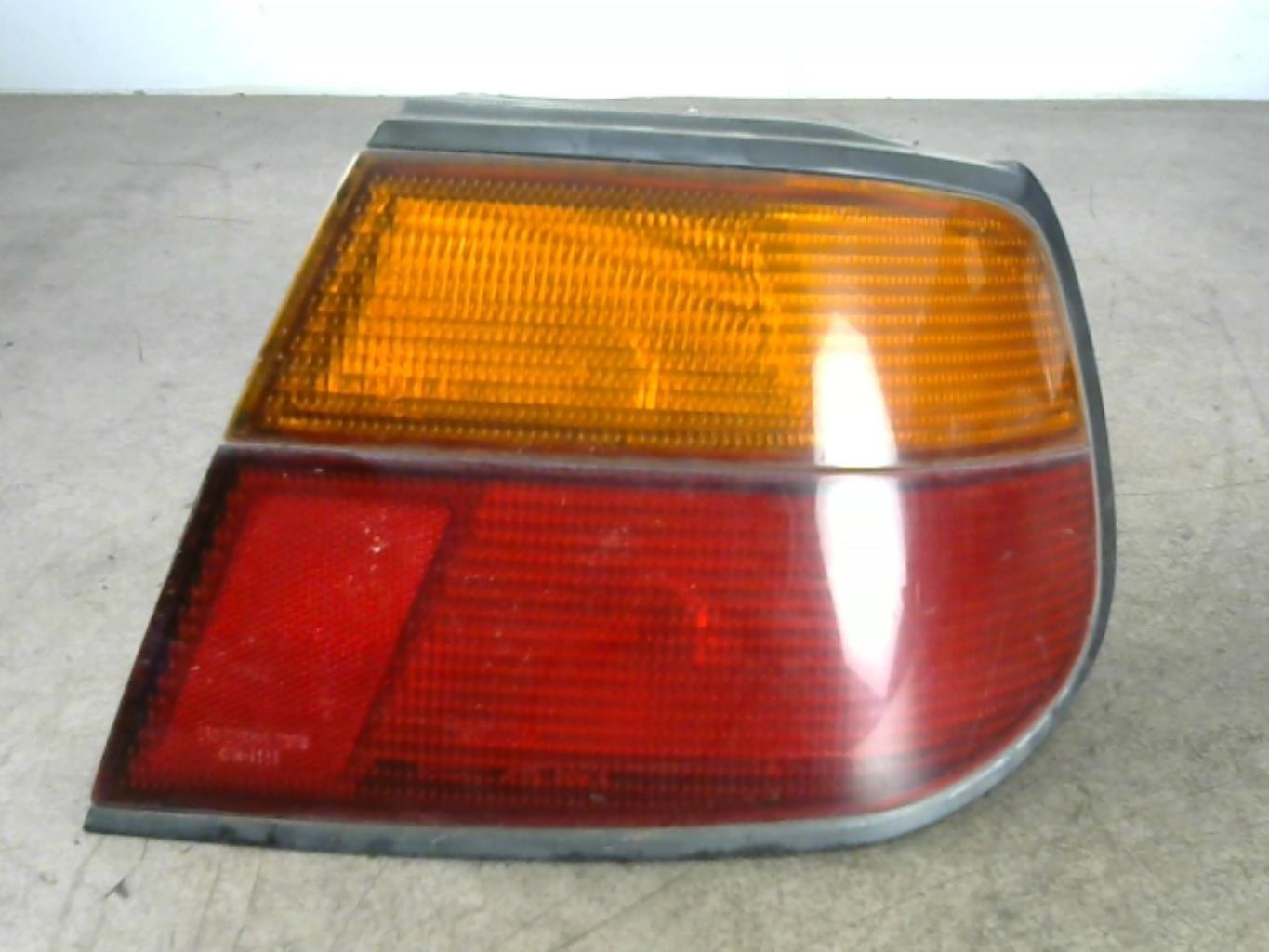 Fanale posteriore principale destro (luci) NISSAN ALMERA 1 PHASE 2 Gasolina - 1