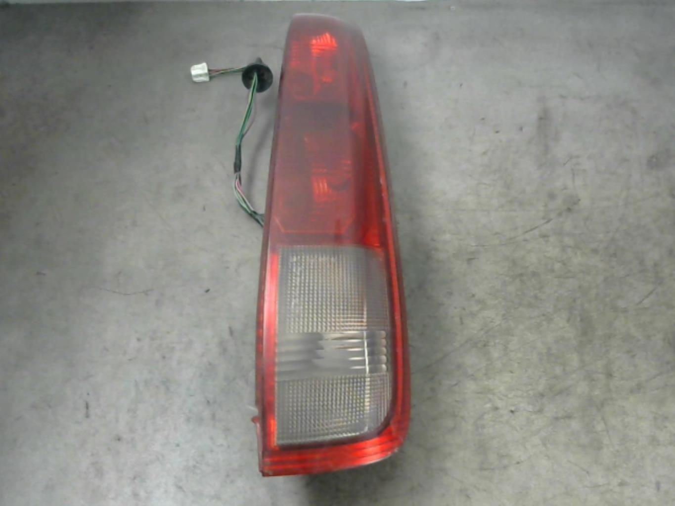 Fanale posteriore principale destro (luci) NISSAN X-TRAIL 1 PHASE 2 Diésel - 1