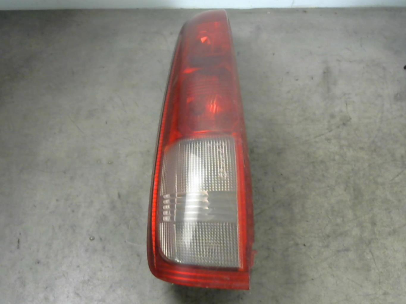 Fanale posteriore principale sinistro (luci) NISSAN X-TRAIL 1 PHASE 2 Diésel - 1