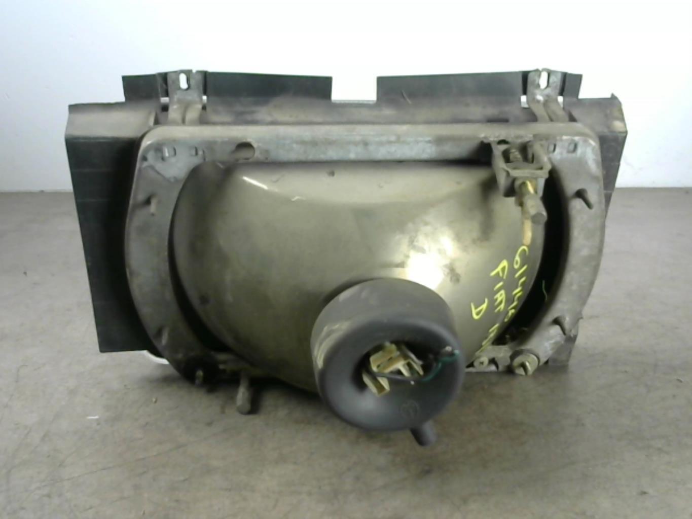 Gruppo ottico anteriore principale destro (luci)(faro) FIAT 131 BREAK Gasolina - 1