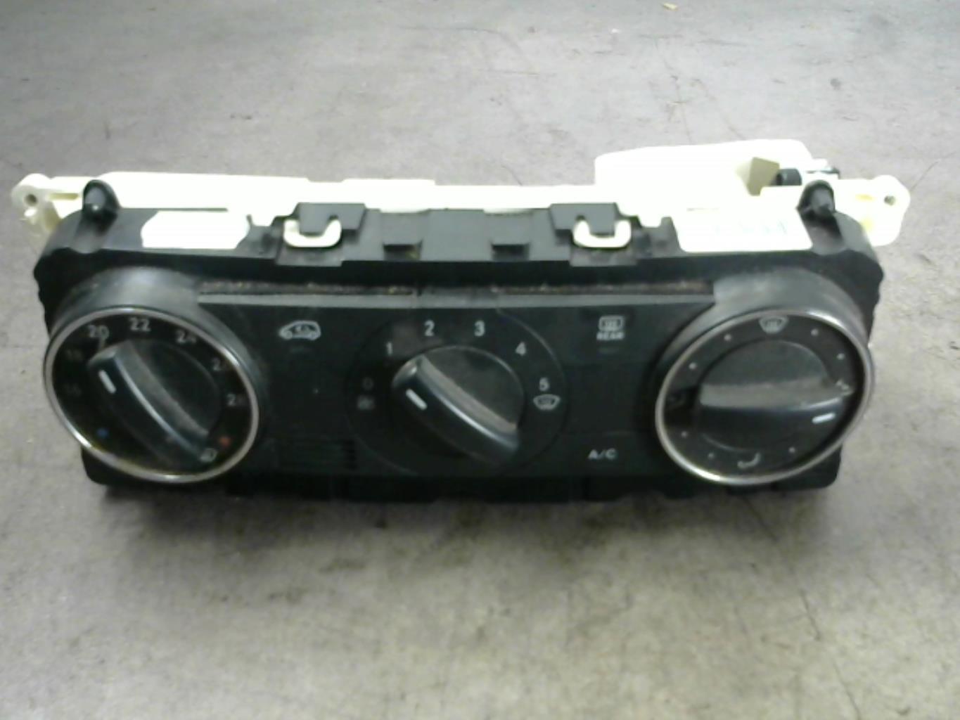 Commande chauffage MERCEDES CLASSE A 169 PHASE 2 Essence - 1