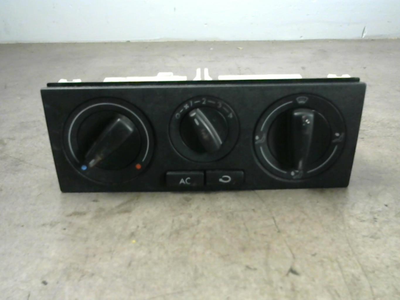 Commande chauffage VOLKSWAGEN POLO 3 PHASE 2 Diesel - 1