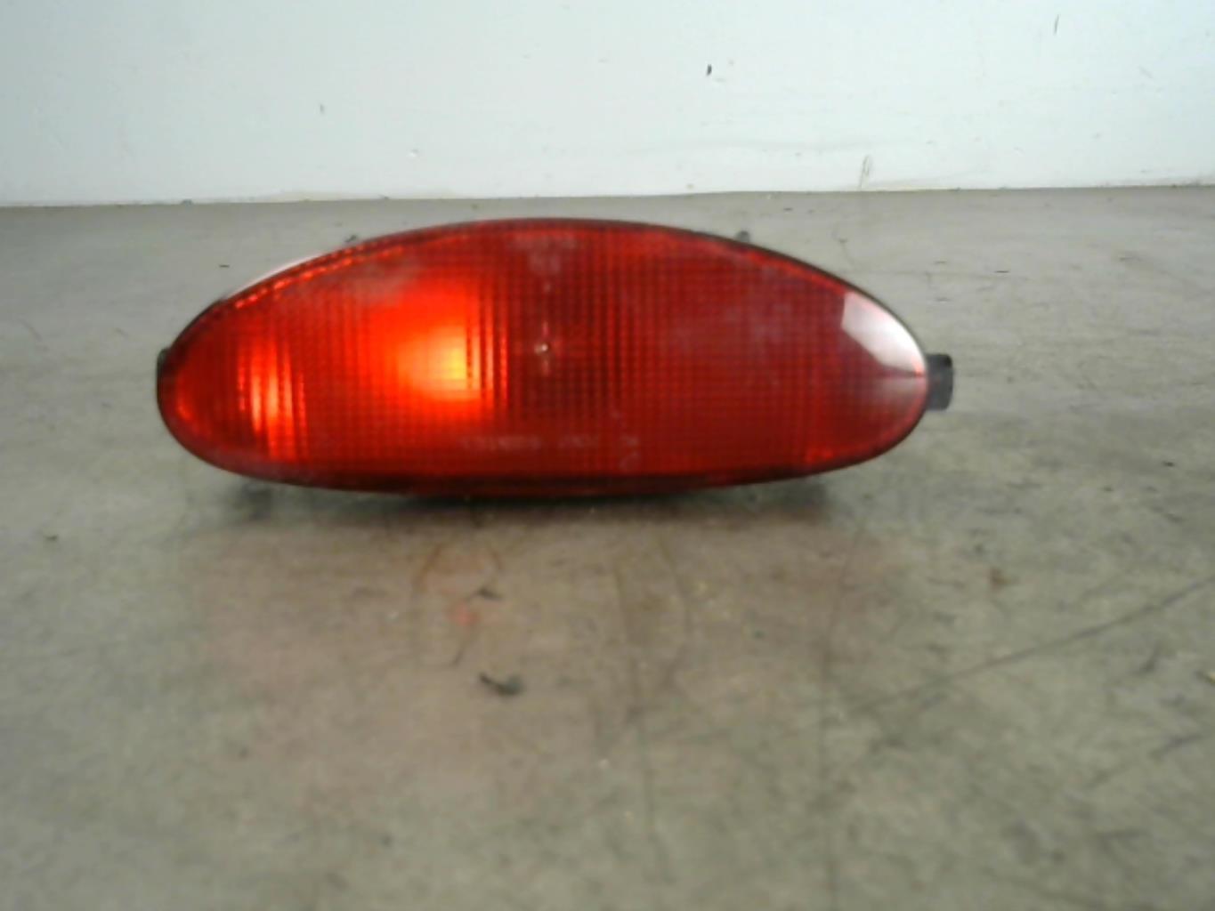Luce stop centrale PEUGEOT 206 PHASE 1 Diésel - 1