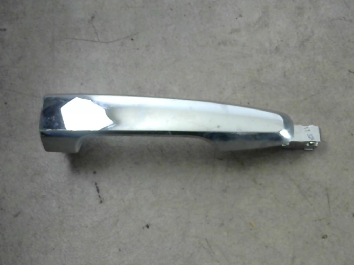 Maniglia portiera posteriore destra MITSUBISHI L 200 3 Diésel - 1
