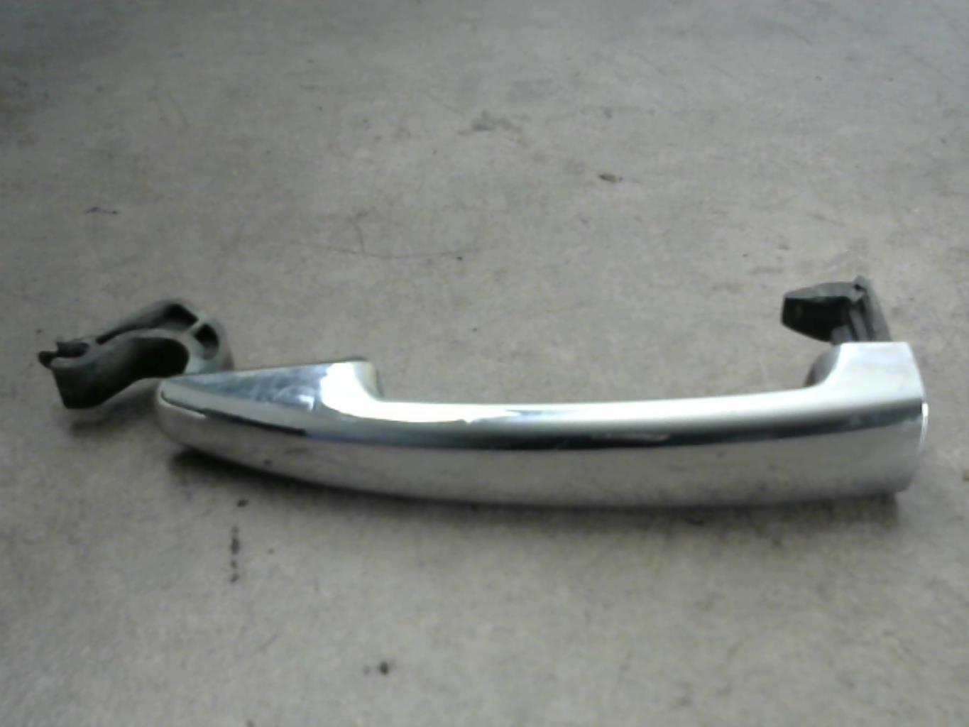 Poignee porte avant droit CITROEN DS3 PHASE 1 Diesel - 1