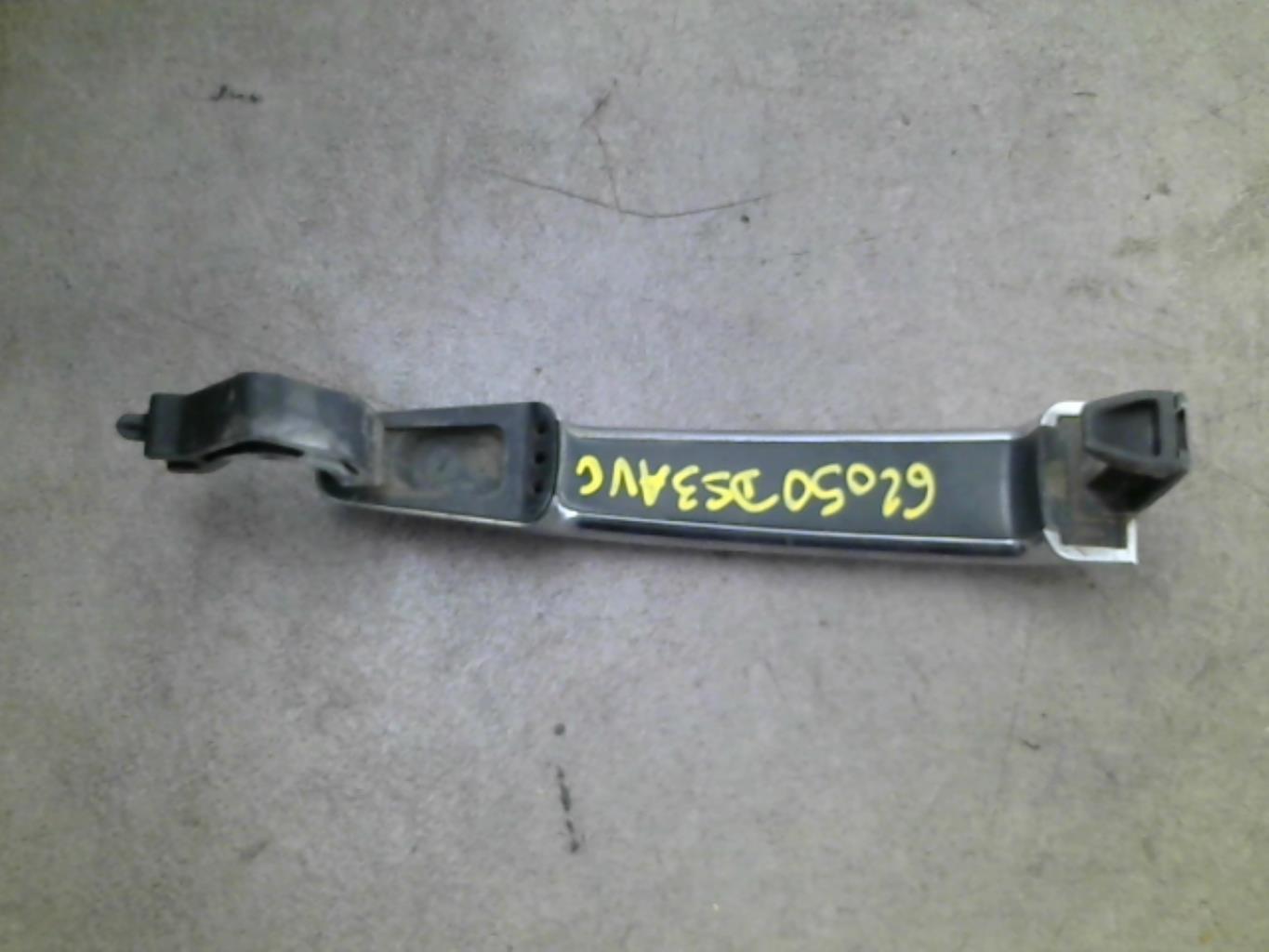 Poignee porte avant gauche CITROEN DS3 PHASE 1 Diesel - 1