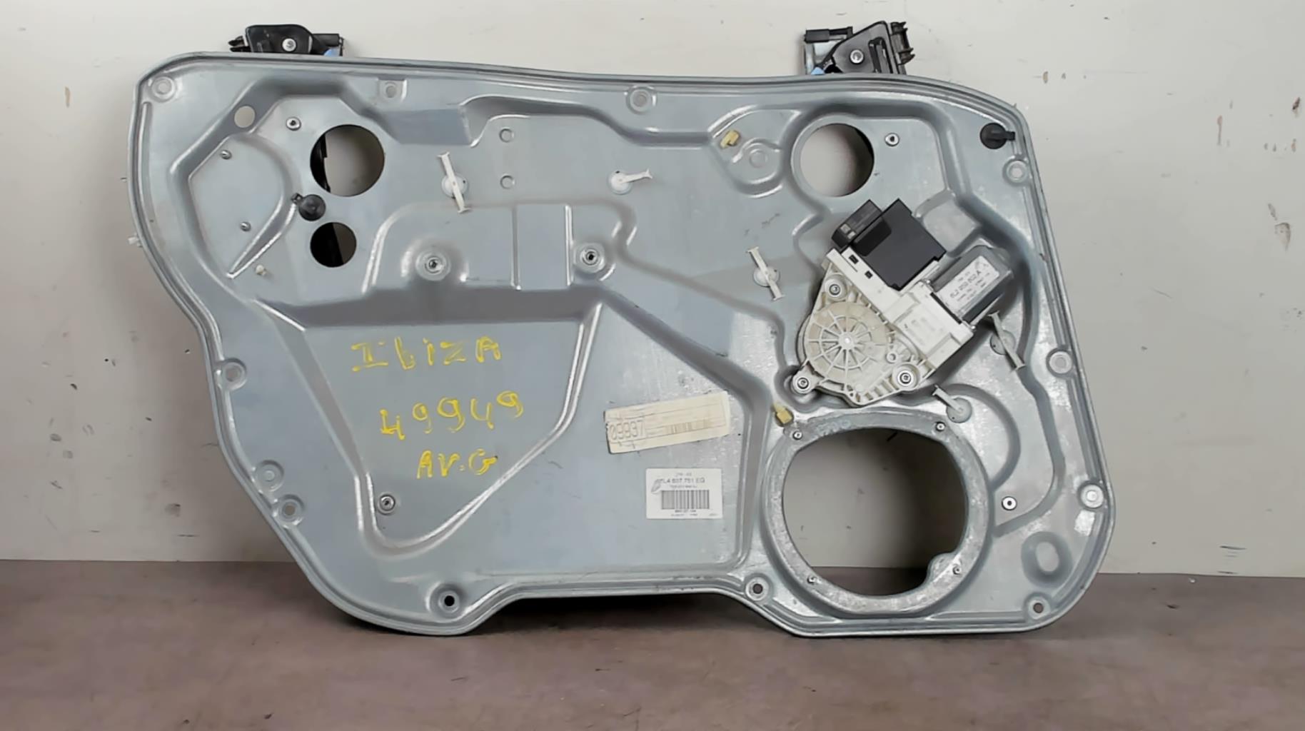 Alzacristalli elettrico anteriore sinistro SEAT IBIZA 3 PHASE 2 Diésel - 1