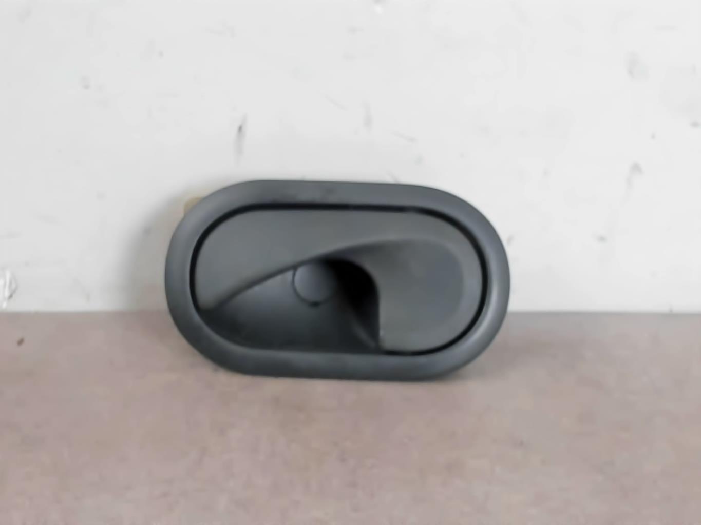 Poignee interieur avant droit RENAULT MODUS PHASE 1 Essence - 1