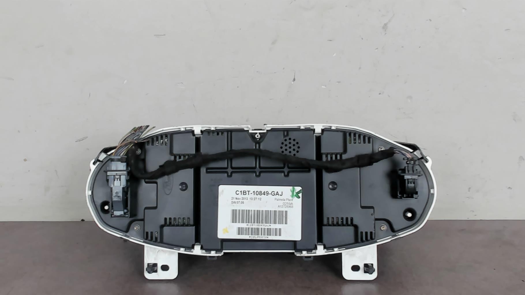 Compteur FORD FIESTA 6 PHASE 2 Diesel - 1