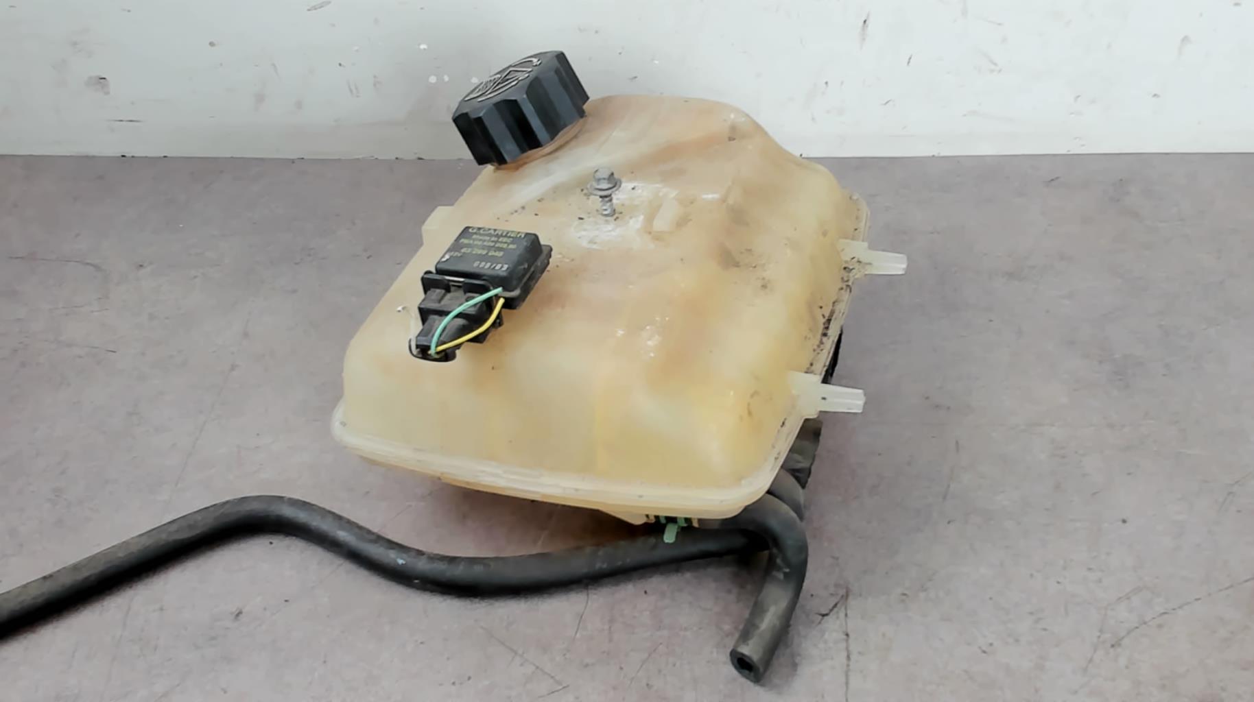 Vase d'expansion CITROEN C8 Diesel - 1