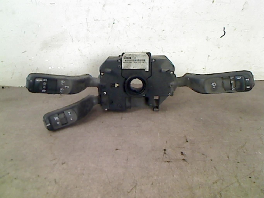 Commodo ALFA ROMEO 159 Essence - 1