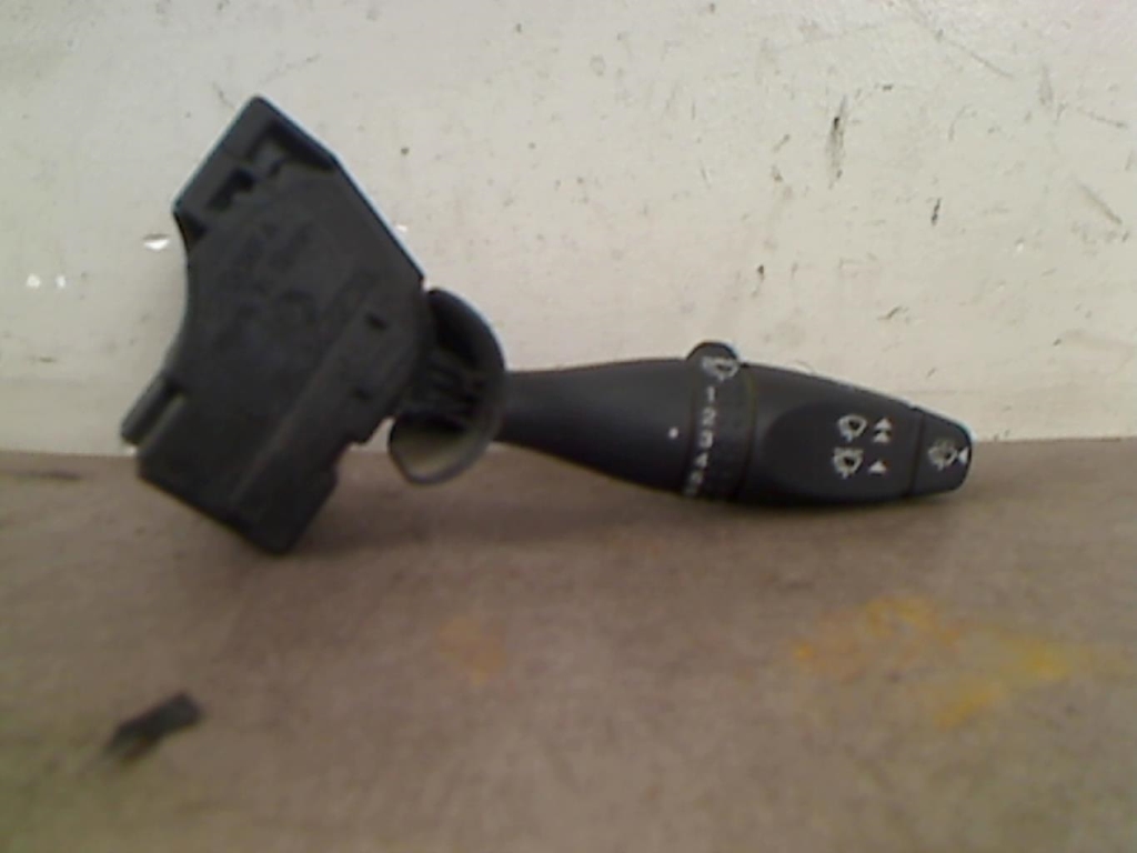 Commodo FORD MONDEO 2 BREAK Diesel - 1