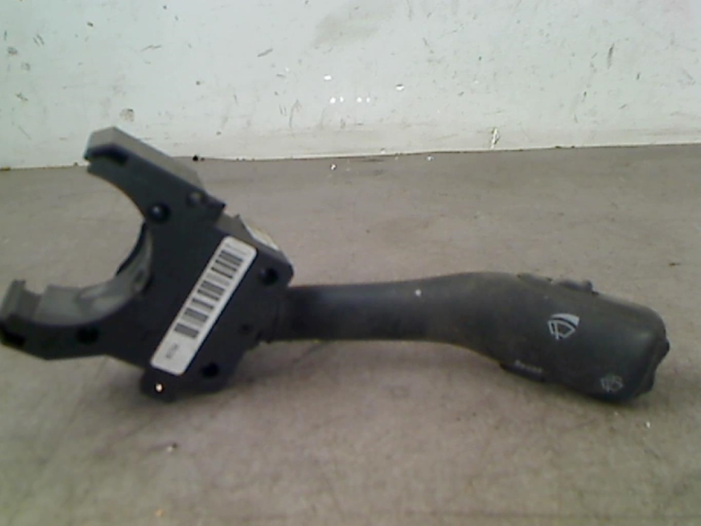 Devio tergicristalli SKODA OCTAVIA 1 PHASE 1 Gasolina - 1