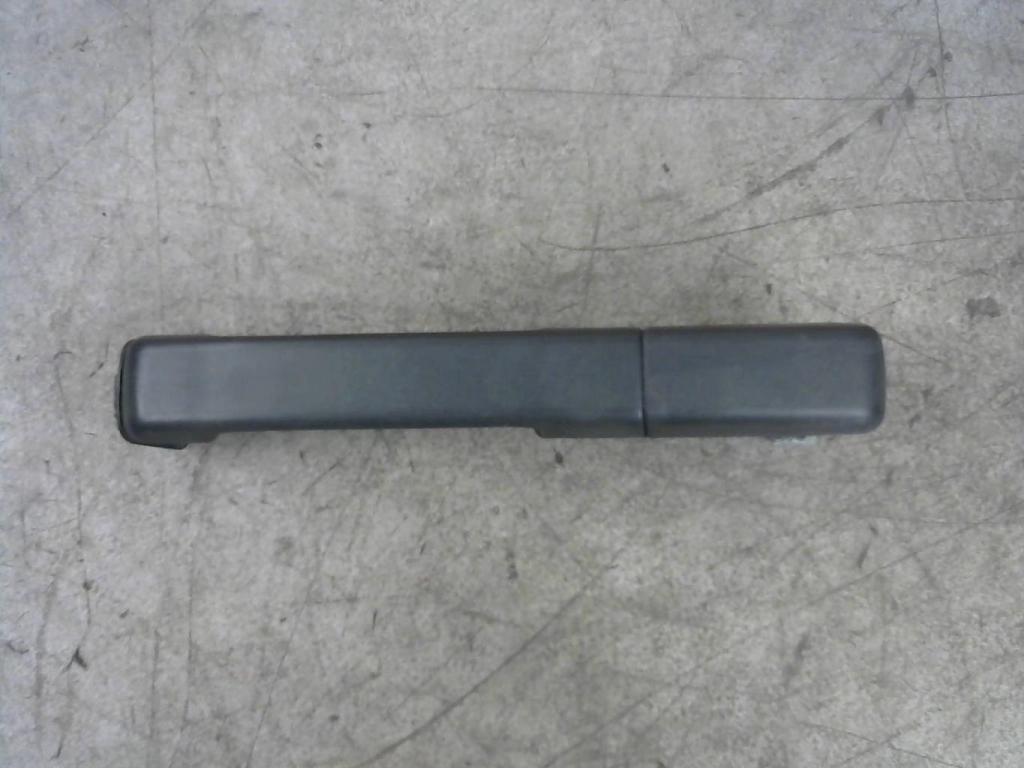 Maniglia portiera posteriore destra VOLKSWAGEN PASSAT 5 Diésel - 1