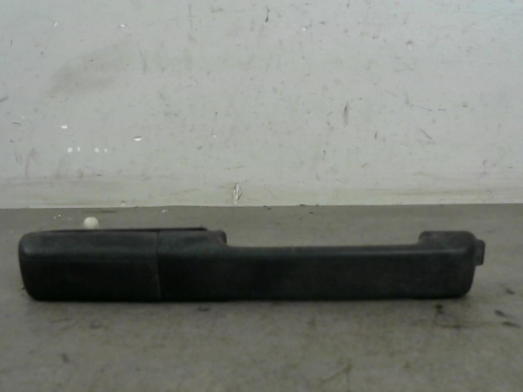 Maniglia portiera posteriore sinistra VOLKSWAGEN PASSAT 5 Diésel - 1
