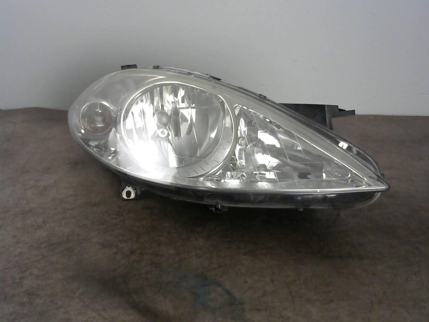 Gruppo ottico anteriore principale sinistro (luci)(faro) MERCEDES CLASSE A 169 PHASE 1 Diésel - 1