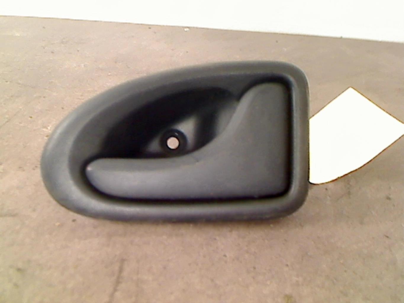 Maniglia interna posteriore destra RENAULT MEGANE 1 PHASE 1 Gasolina - 1