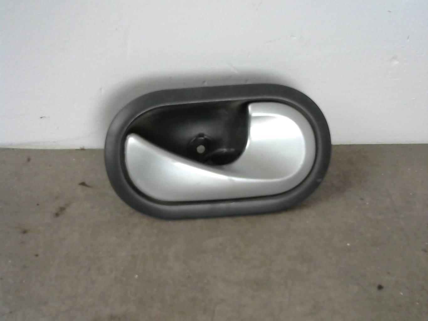 Maniglia interna posteriore destra RENAULT MODUS PHASE 1 Diésel - 1