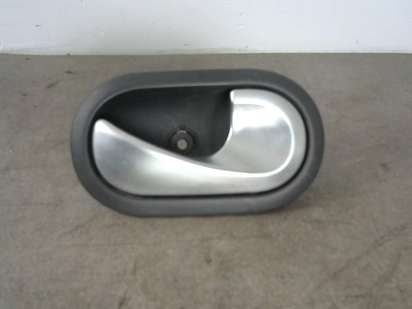 Maniglia interna anteriore destra RENAULT MODUS PHASE 1 Gasolina - 1