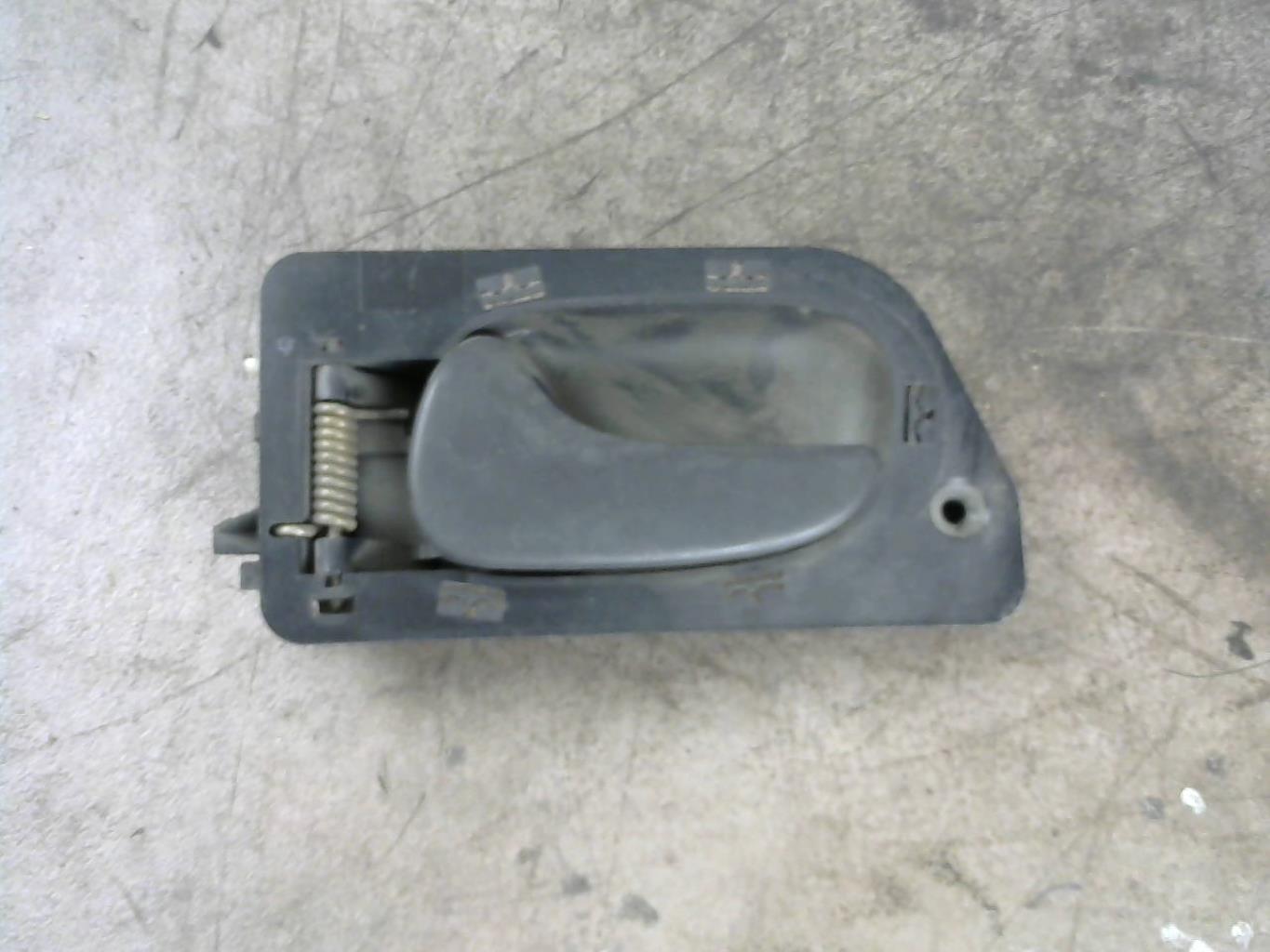 Maniglia interna anteriore sinistra RENAULT LAGUNA 1 PHASE 1 Gasolina - 1