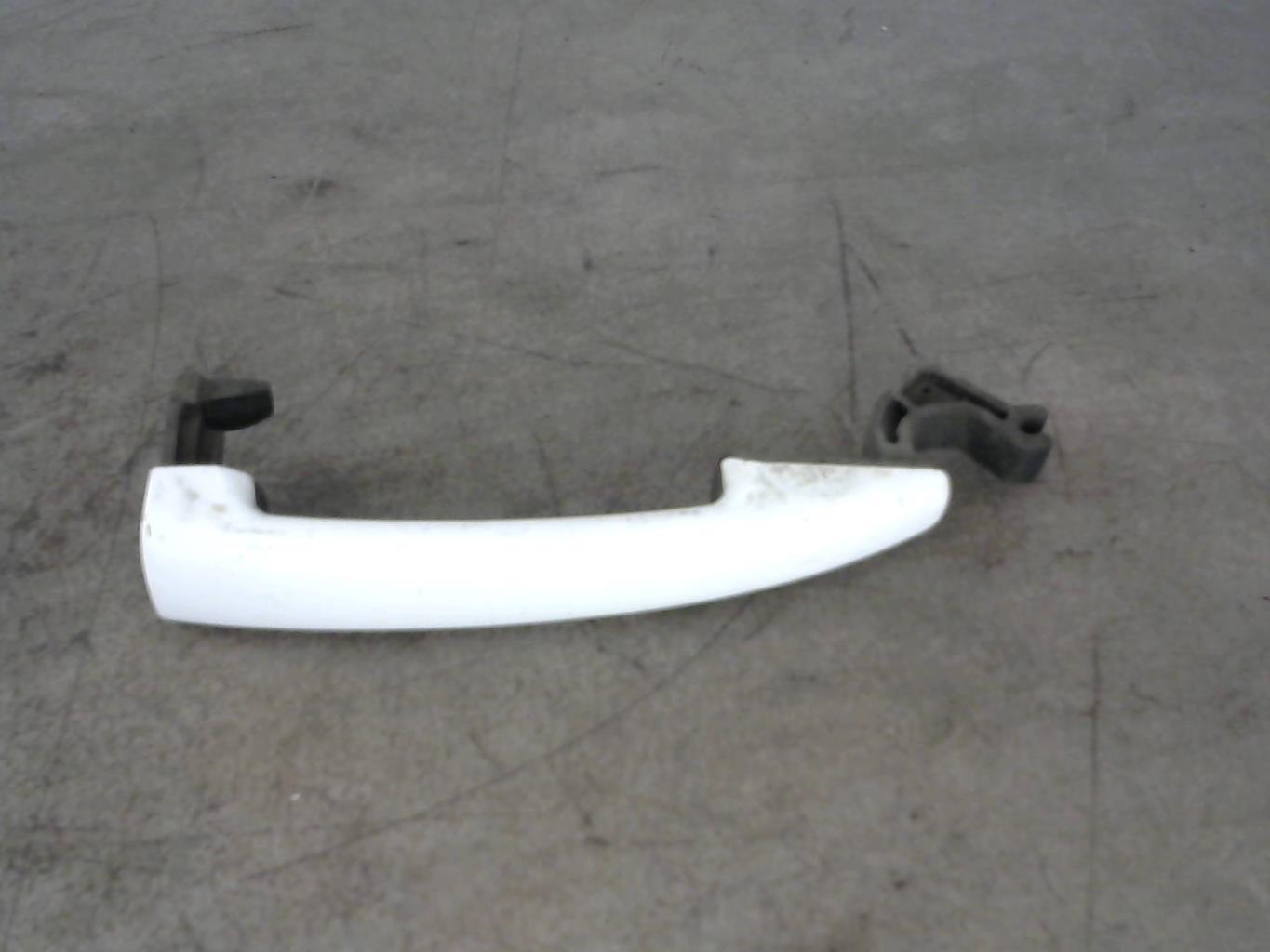 Maniglia portiera posteriore sinistra PEUGEOT 207 PHASE 1 Diésel - 1