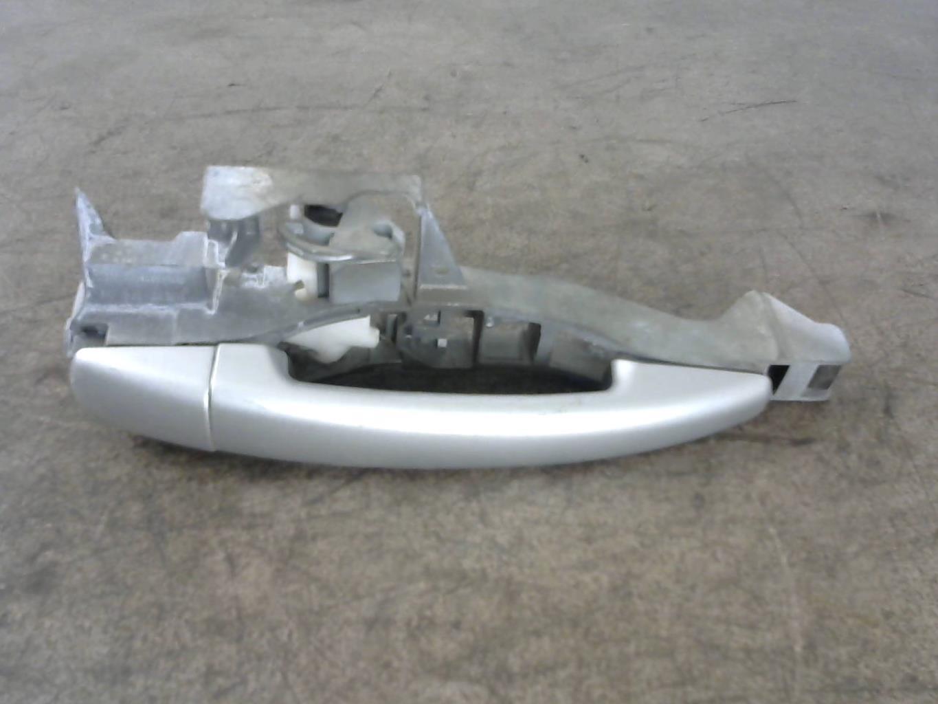 Maniglia portiera anteriore destra PEUGEOT 3008 1 PHASE 1 Diésel - 1