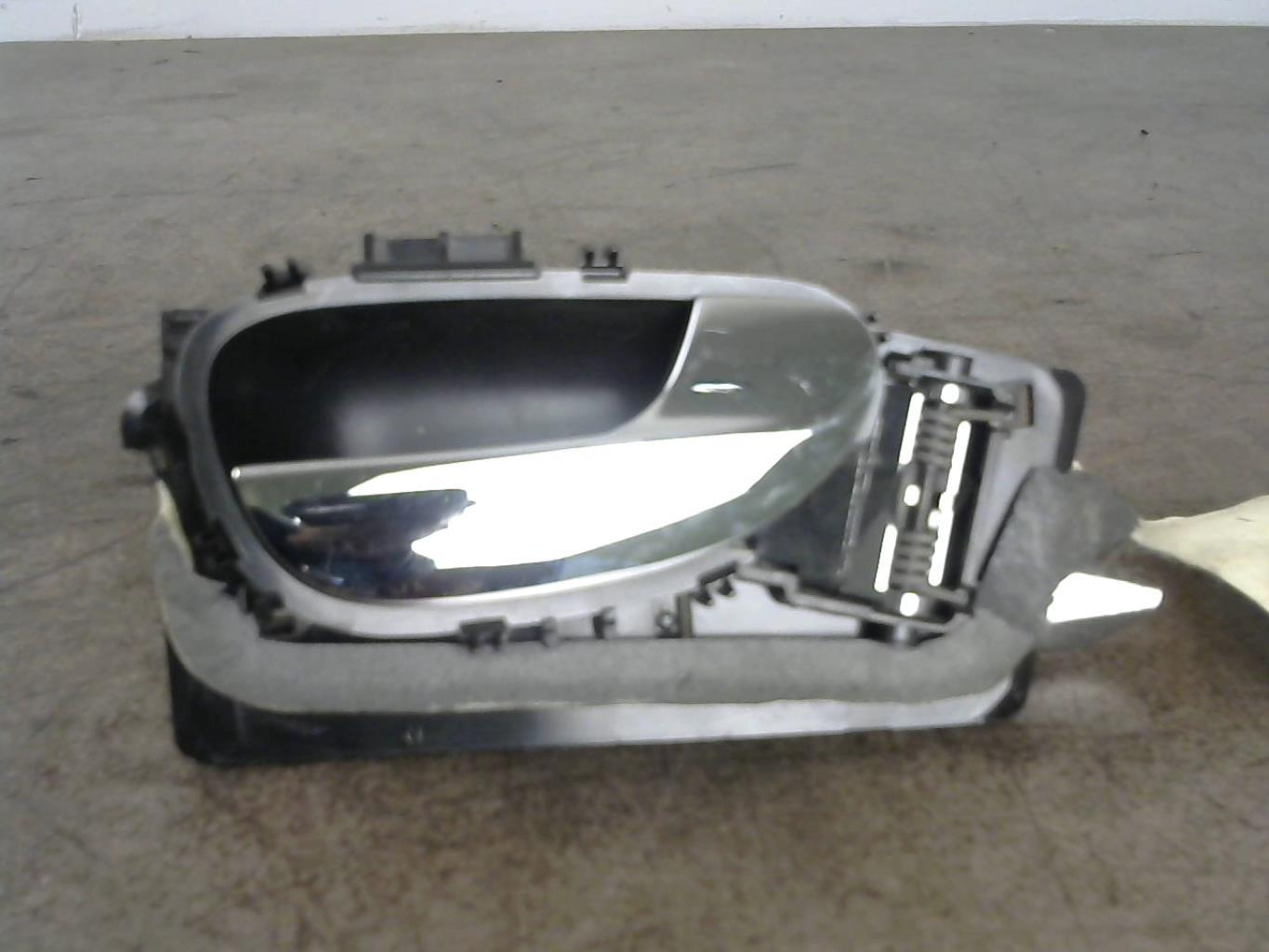 Maniglia portiera anteriore destra PEUGEOT 307 PHASE 1 Diésel - 1