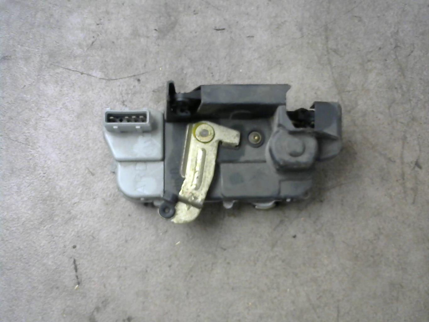 Serratura posteriore destra PEUGEOT 406 PHASE 1 Diésel - 1