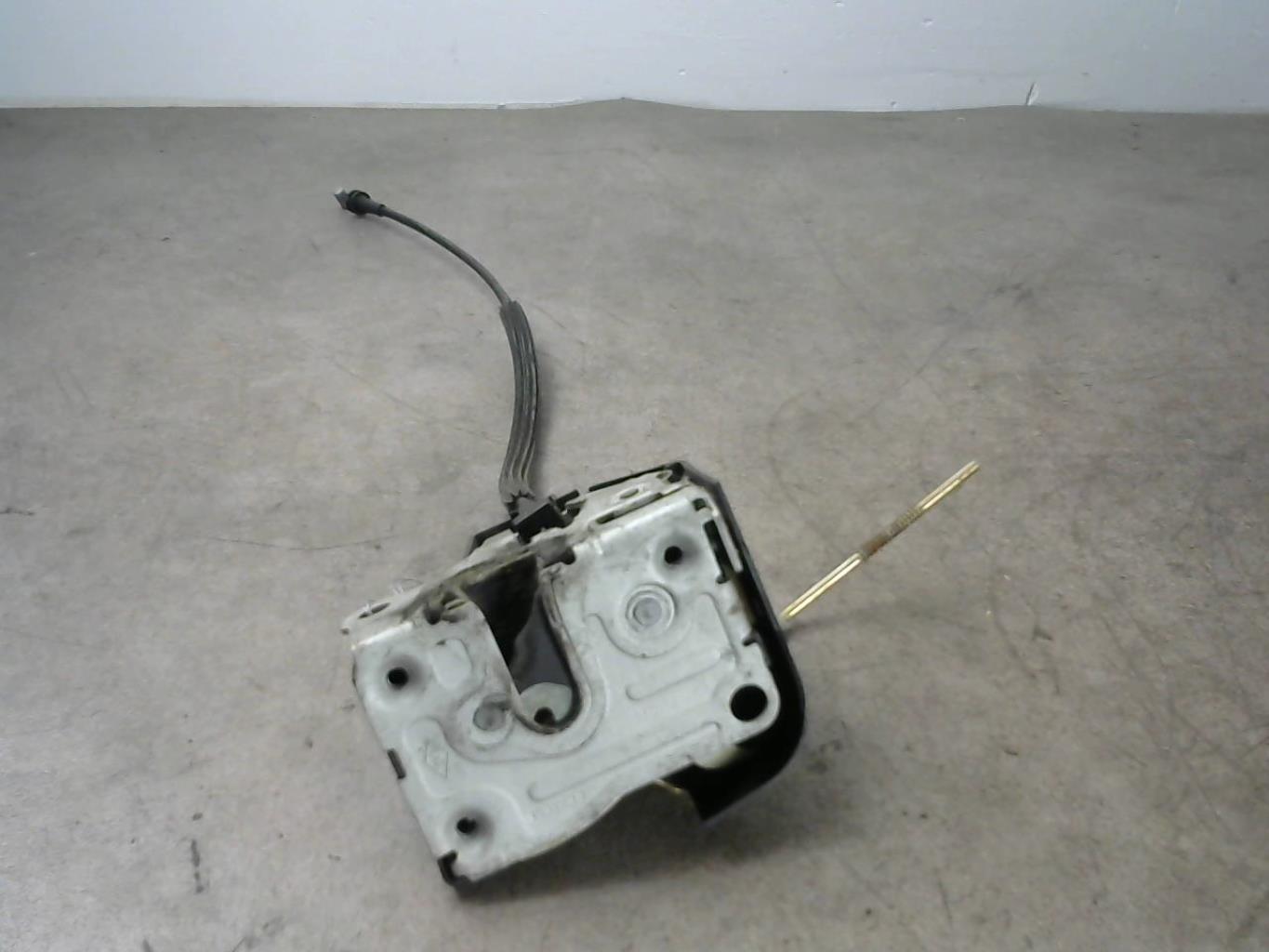 Serrure avant droit RENAULT CLIO 2 CAMPUS Diesel - 1