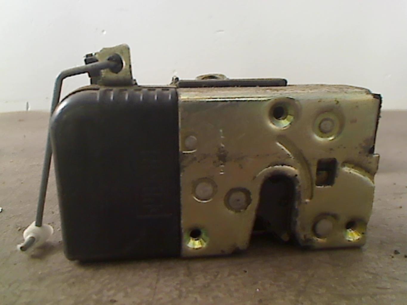 Serrure avant droit PEUGEOT 206 PHASE 1 Essence - 1
