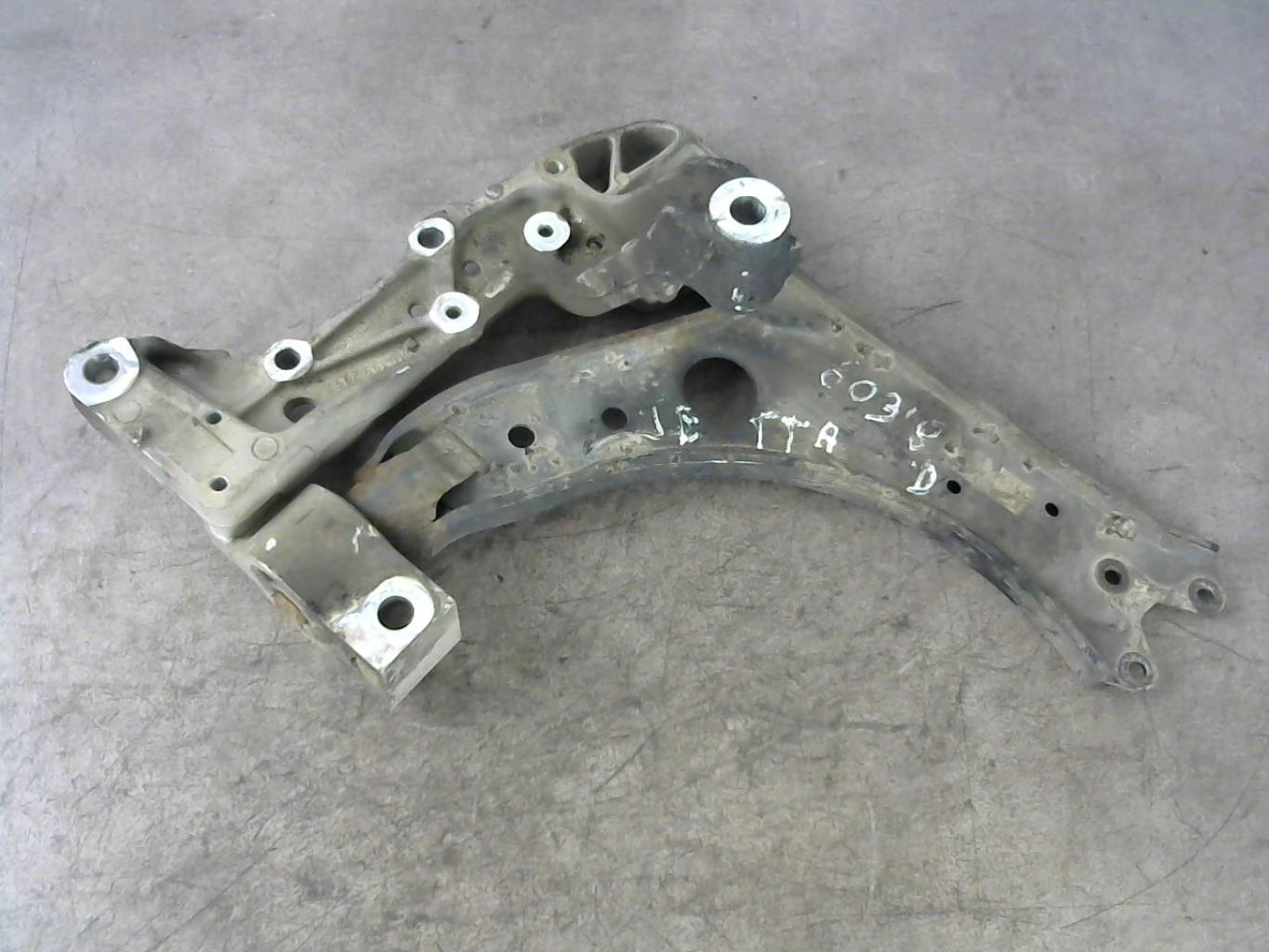 Triangle avant droit VOLKSWAGEN JETTA 3 Diesel - 1