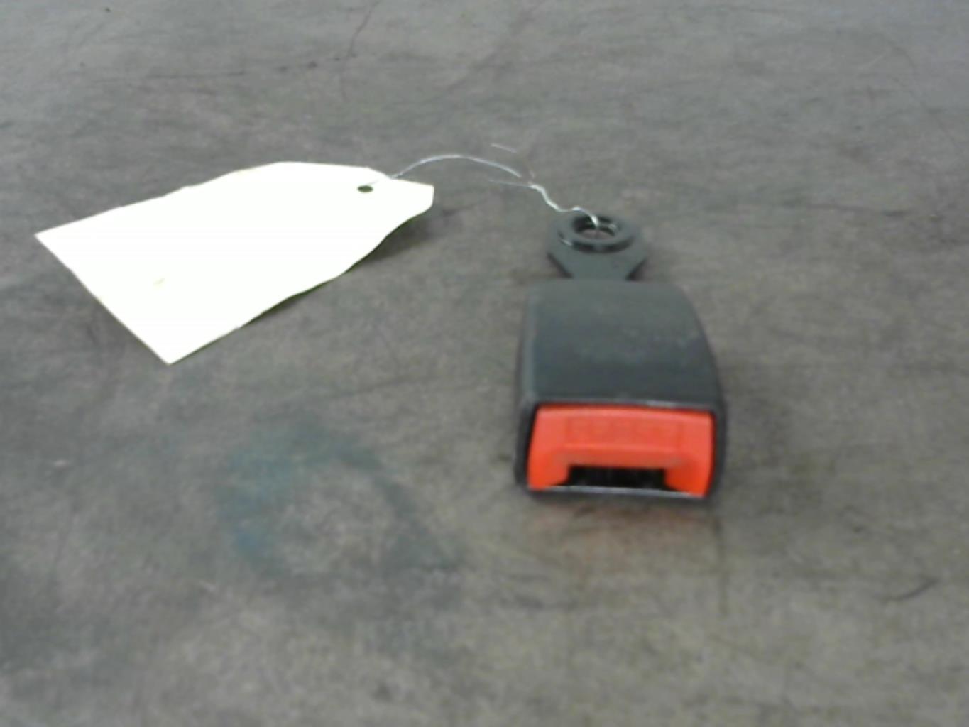 Aggancio cintura sicurezza posteriore destro CITROEN C2 PHASE 1 Diésel - 1