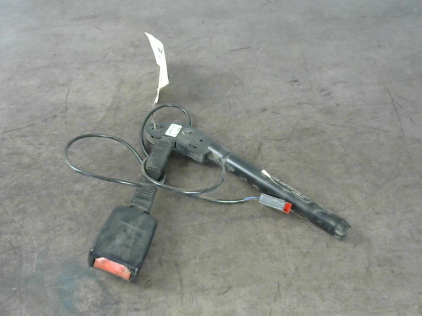 Aggancio cintura sicurezza anteriore destro FORD FOCUS 1 Gasolina - 1