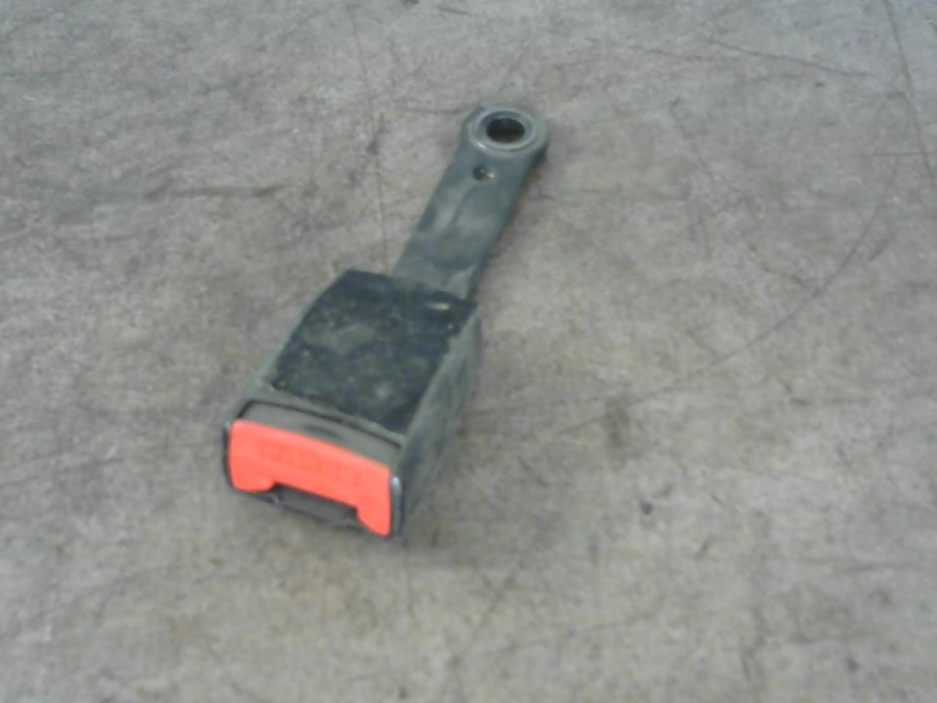 Aggancio cintura sicurezza anteriore destro PEUGEOT 206 PHASE 1 Gasolina - 1