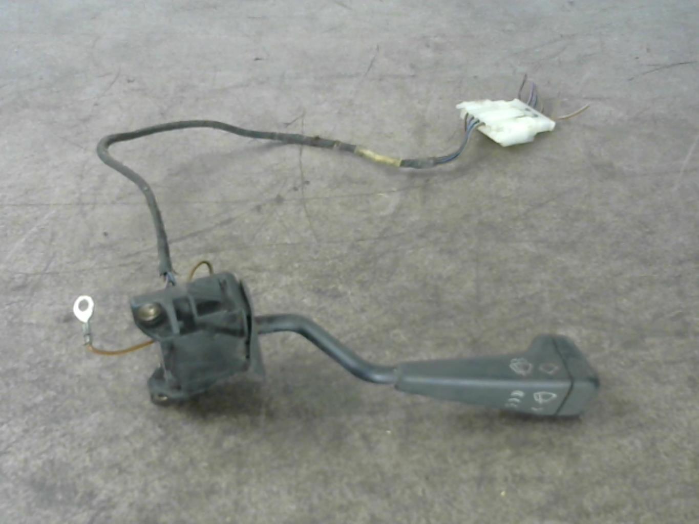 Commodo d'essuie glaces BMW SERIE 3 E30 Diesel - 1