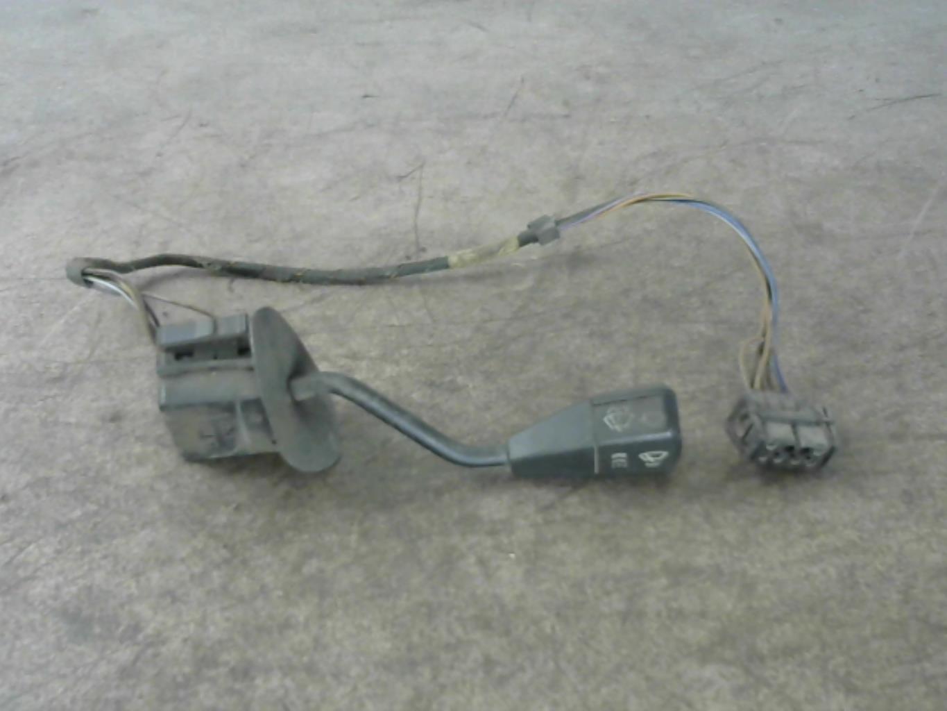 Commodo d'essuie glaces BMW SERIE 5 E34 Essence - 1