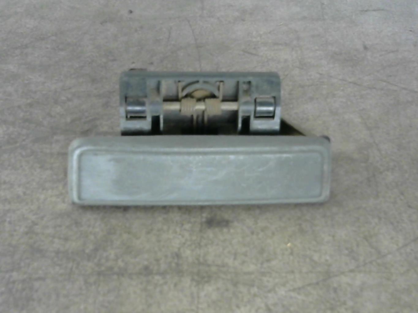 Maniglia portiera posteriore sinistra PEUGEOT 205 PHASE 2 Diésel - 1