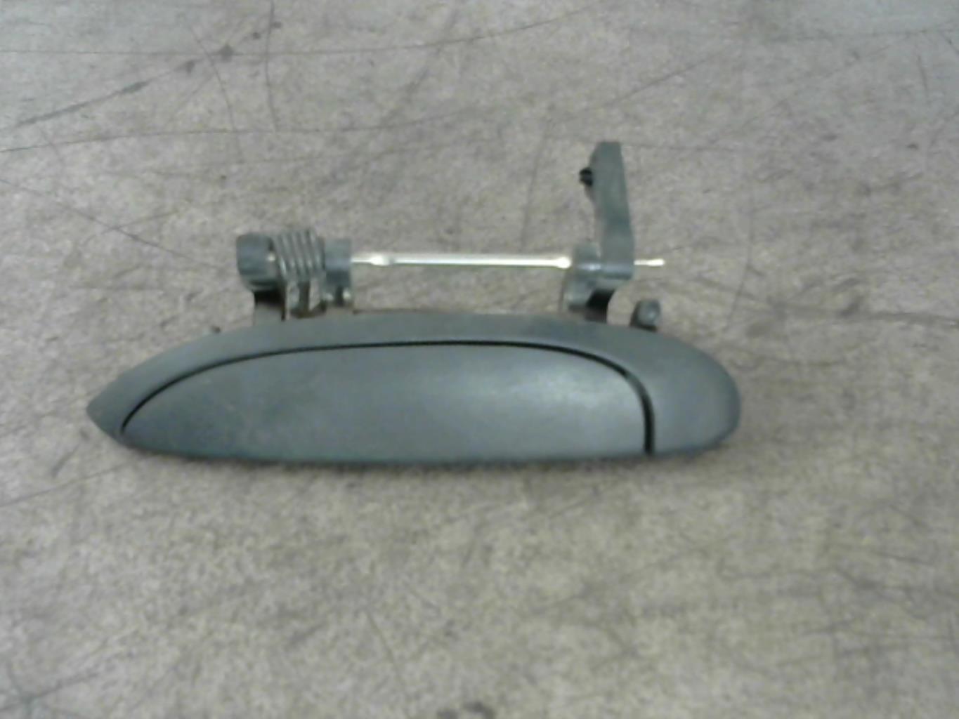 Maniglia portiera posteriore sinistra RENAULT CLIO 2 PHASE 1 Gasolina - 1