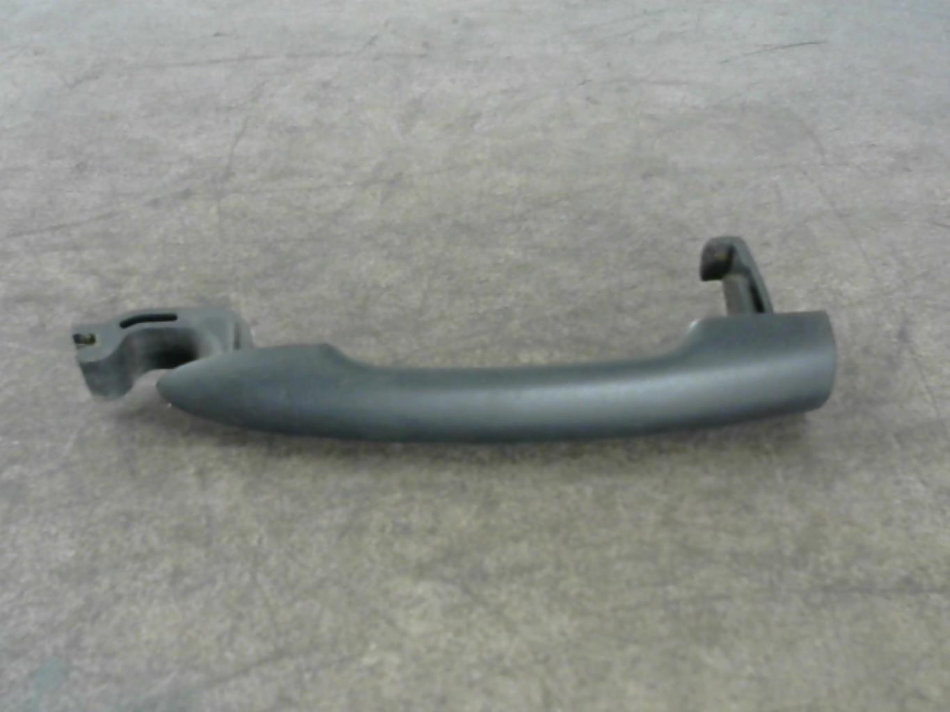 Maniglia portiera posteriore sinistra RENAULT CLIO 3 PHASE 2 BREAK Diésel - 1