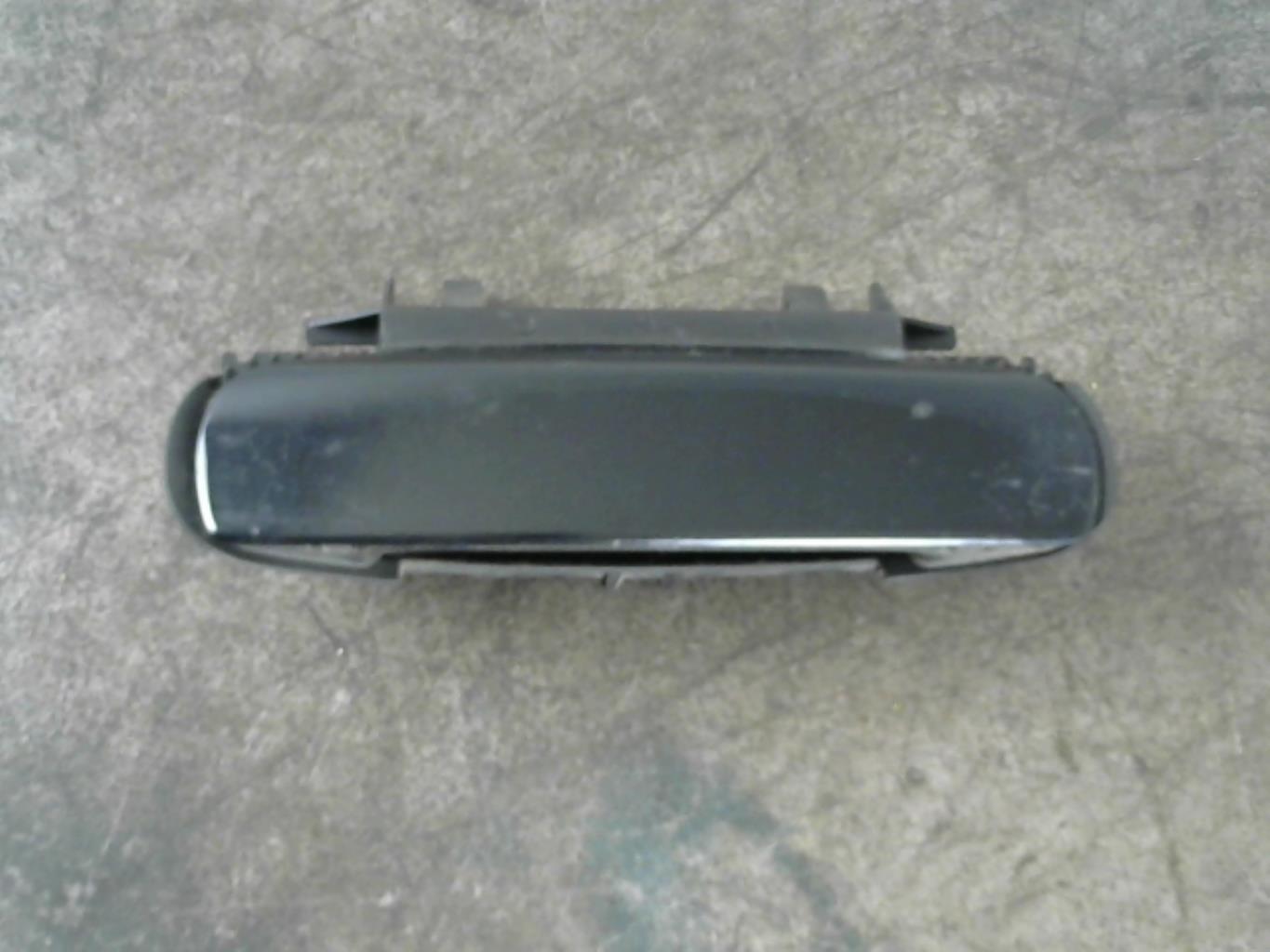 Maniglia portiera anteriore destra AUDI A3 2 SPORTBACK PHASE 1 Diésel - 1
