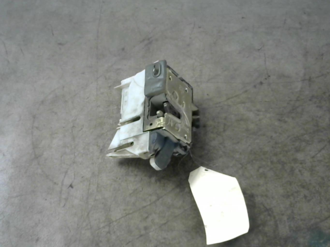 Serratura posteriore sinistra VOLKSWAGEN VENTO Diésel - 1