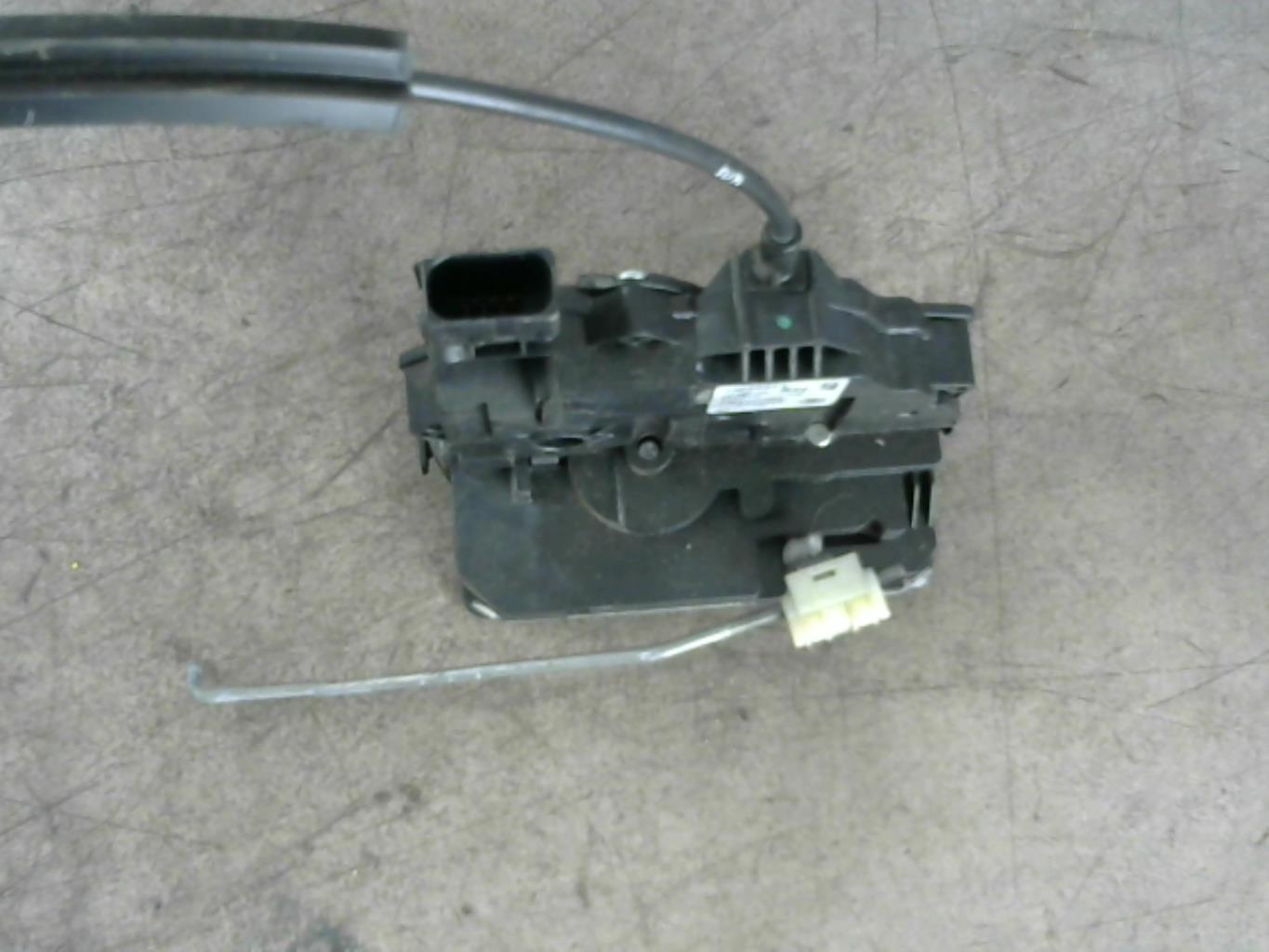 Serrure avant droit OPEL CORSA D PHASE 2 Essence - 1