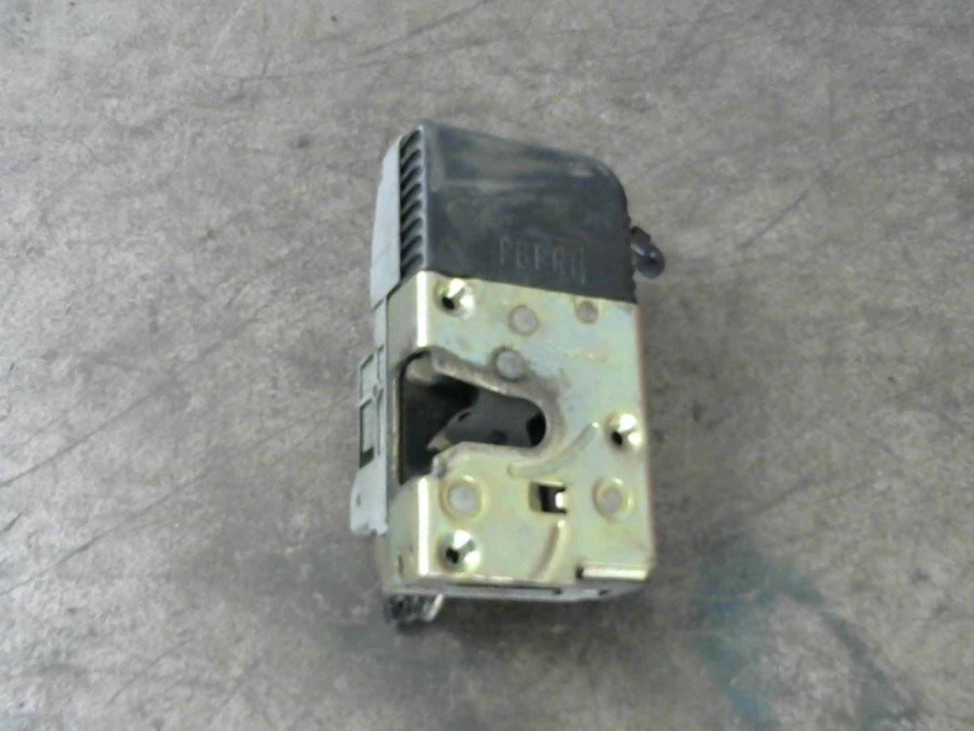 Serratura anteriore destra PEUGEOT 406 PHASE 1 Diésel - 1