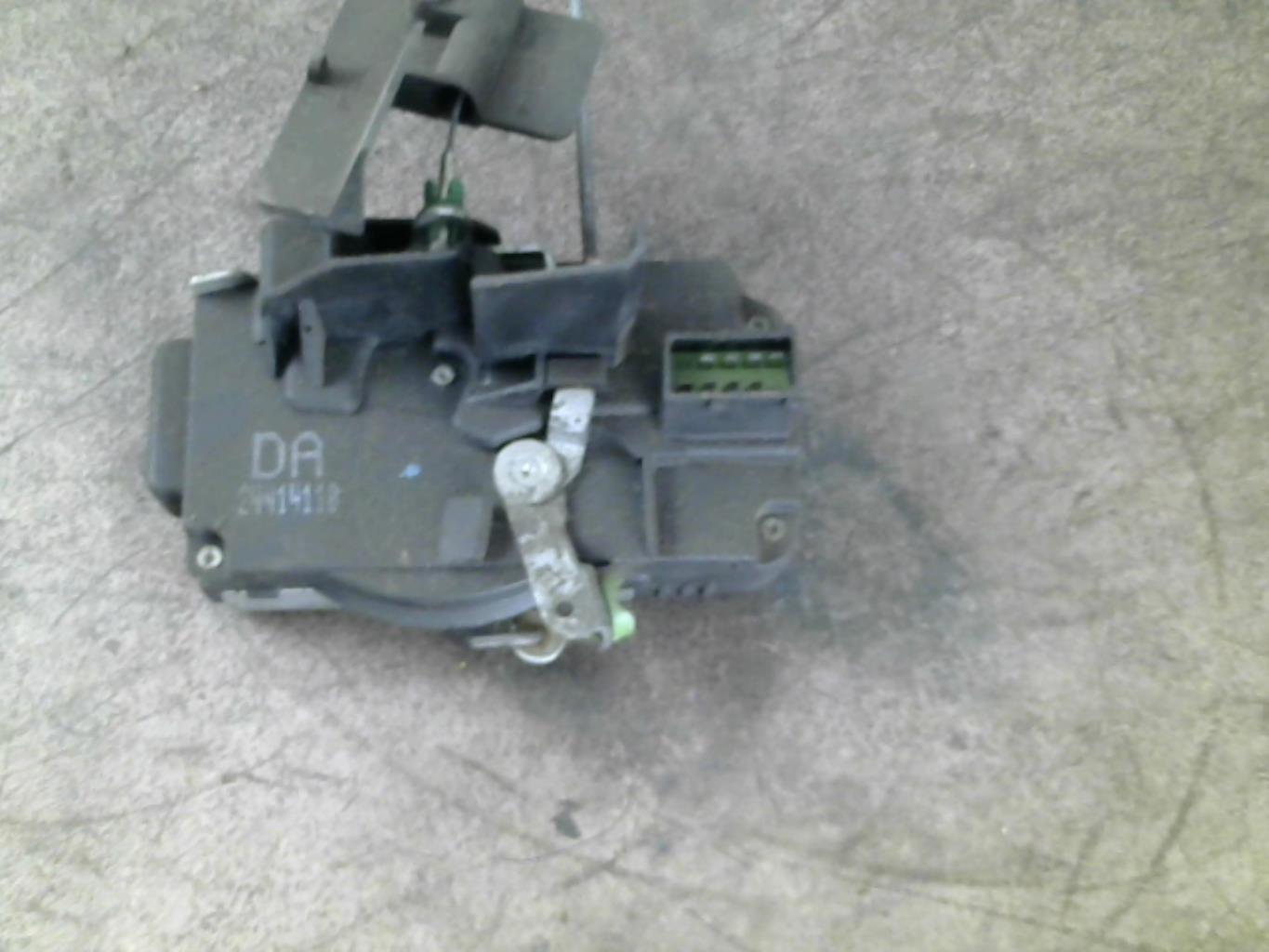 Serrure avant gauche OPEL VECTRA B PHASE 2 Diesel - 1