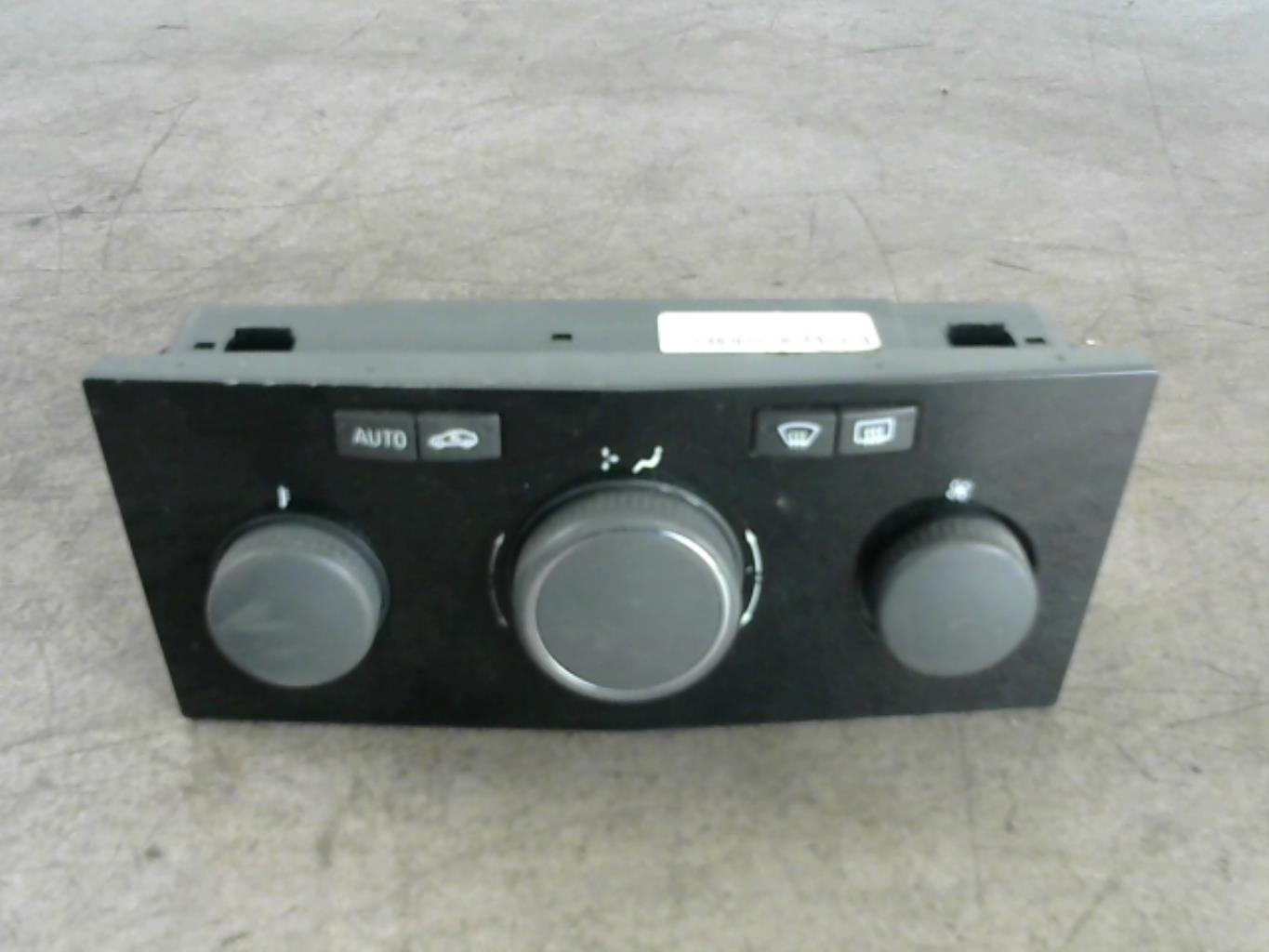 Commande chauffage OPEL ASTRA H GTC PHASE 2 Diesel - 1