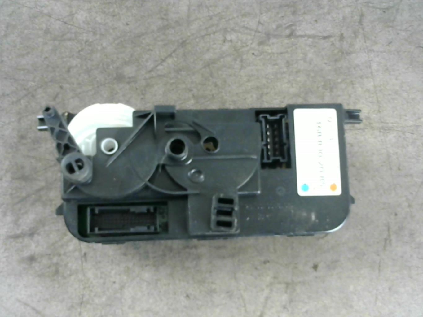Commande chauffage MERCEDES CLASSE A 168 PHASE 2 Diesel - 1