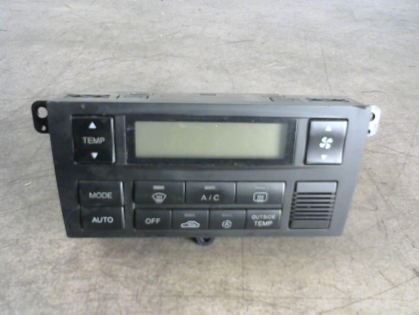 Commande chauffage HYUNDAI COUPE 2 PHASE 2 Essence - 1