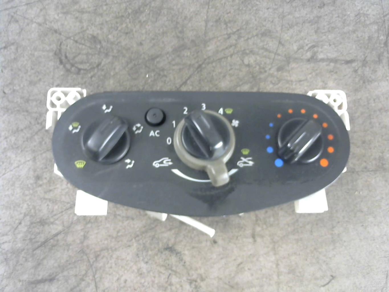Commande chauffage DACIA LOGAN 1 PHASE 1 Diesel - 1